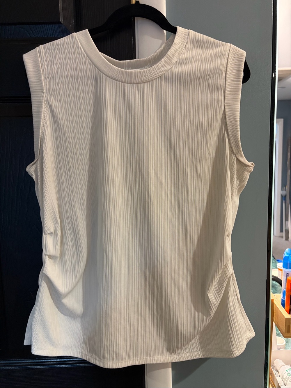 Nine West Cream Ribbed Sleeveless Crewneck Tank